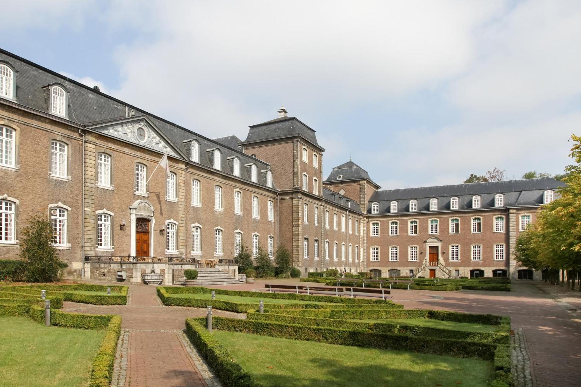 Abdij Hotel Rolduc Kerkrade Exteriör bild