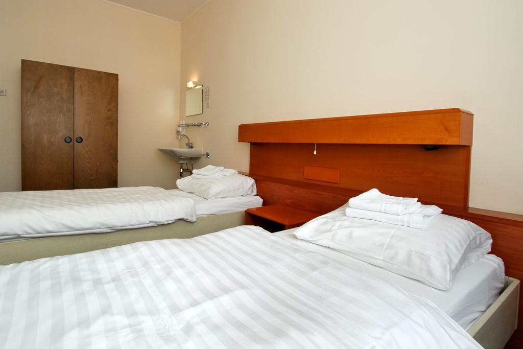 Abdij Hotel Rolduc Kerkrade Exteriör bild